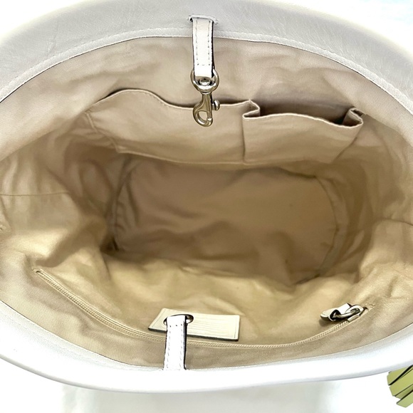 Coach Bucket Purse - Picture 7 of 10